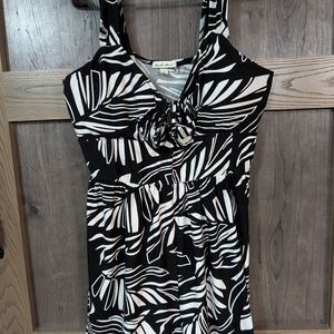 Derek Heart Black and White Leaf-Pattern Romper